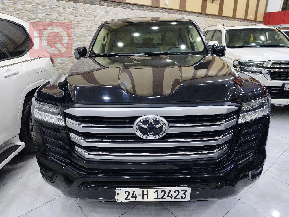 تويوتا لاندكروزر